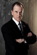 Gregory Itzin