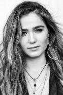 Haley Lu Richardson