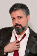 Henrique Trés