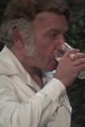 Henry Gibson