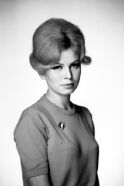 Irena Karel
