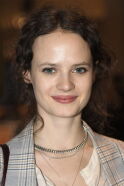 Jana McKinnon