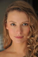 Jenna Saras