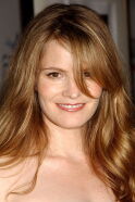 Jennifer Jason Leigh