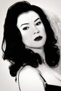 Jennifer Tilly