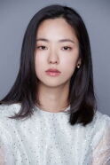 Jeon Yeo-bin