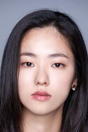 Jeon Yeo-bin
