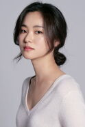 Jeon Yeo-bin