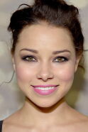 Jessica Parker Kennedy