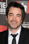 Jon Tenney