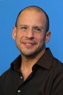 Jonathan Sagall