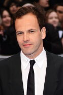 Jonny Lee Miller