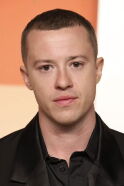 Joseph Quinn