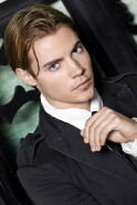 Josh Henderson