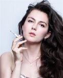 Julia Faure