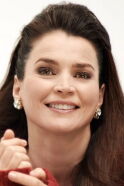 Julia Ormond