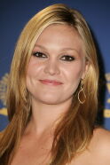 Julia Stiles