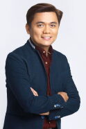 Jun Robles Lana
