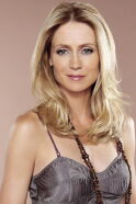 Kelly Rowan