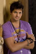 Kristoffer Polaha
