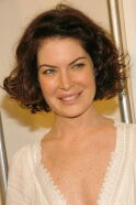 Lara Flynn Boyle