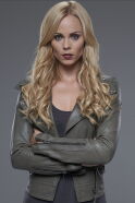 Laura Vandervoort