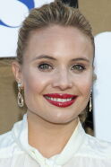 Leah Pipes