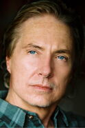 Lee Perkins