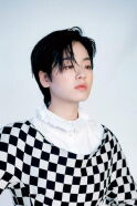 Lee Zoo-young