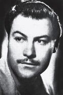 Leonardo Villar