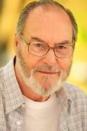 Leonardo Villar