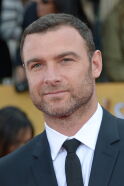 Liev Schreiber