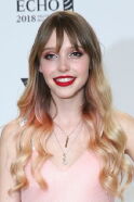 Lina Larissa Strahl