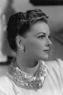 Linda Hayes