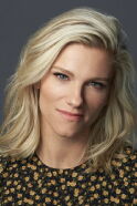 Lindsay Shookus