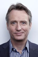 Linus Roache