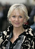 Lisa Maxwell