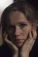 Liv Ullmann