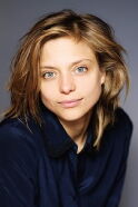 Lizzie Brocheré