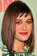 Lizzy Caplan