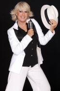 Loretta Goggi
