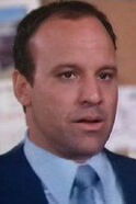 Louis Giambalvo