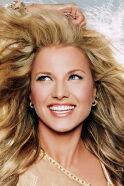 Lucy Lawless