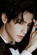 Luo Yunxi