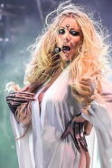 Maria Brink