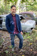 Mark D Valenti