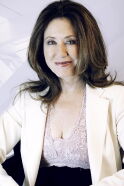 Mary McDonnell