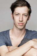 Max Mauff
