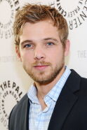Max Thieriot