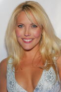 Mercedes McNab